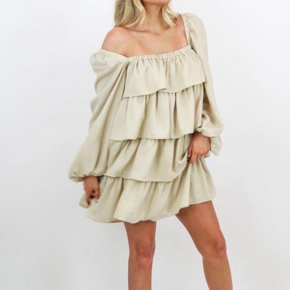WeWoreWhat Crinkle Chiffon Tiered Mini Dress - Picture 15 of 15